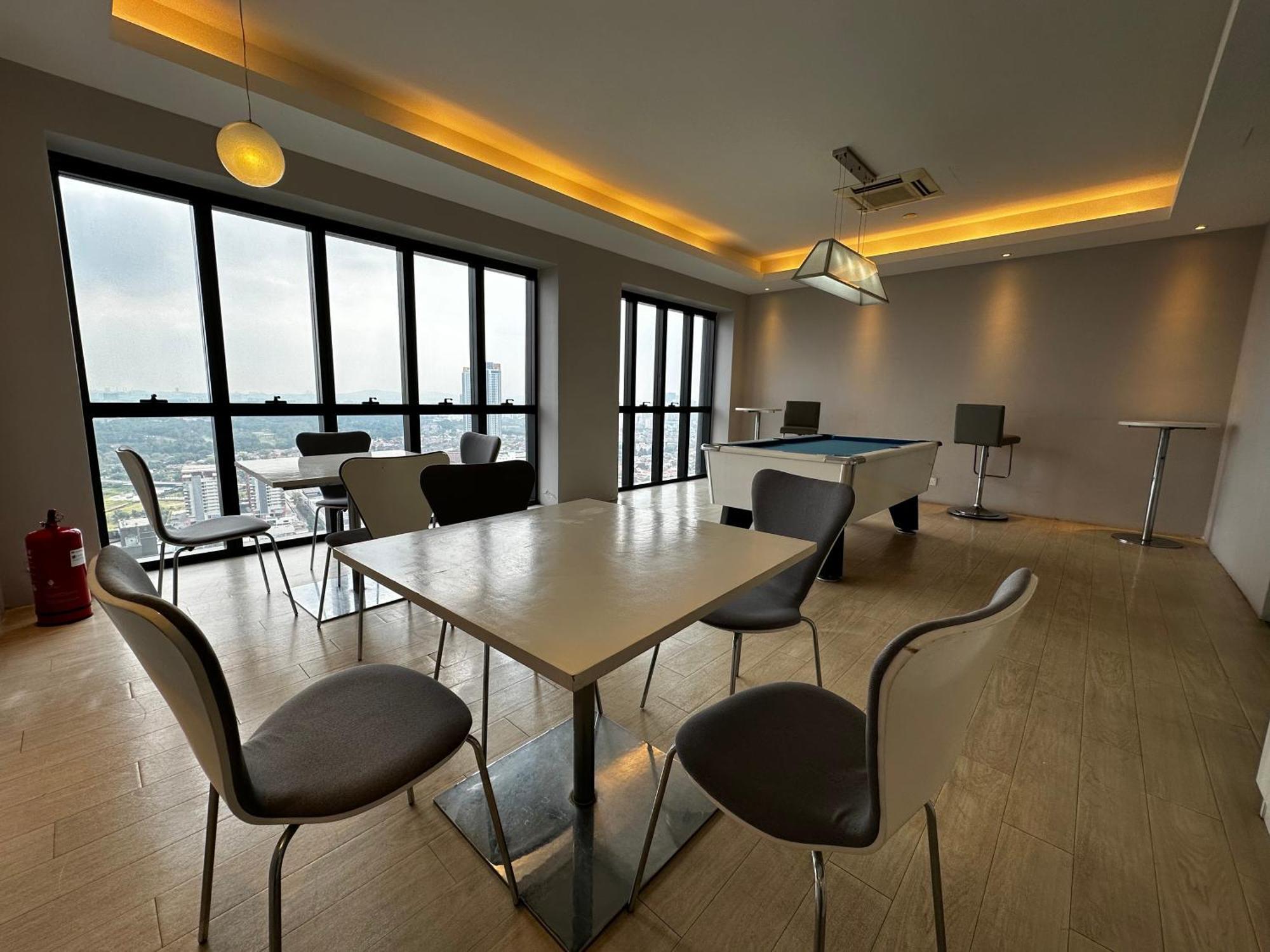 Takuro Homestay Petaling Jaya Ngoại thất bức ảnh