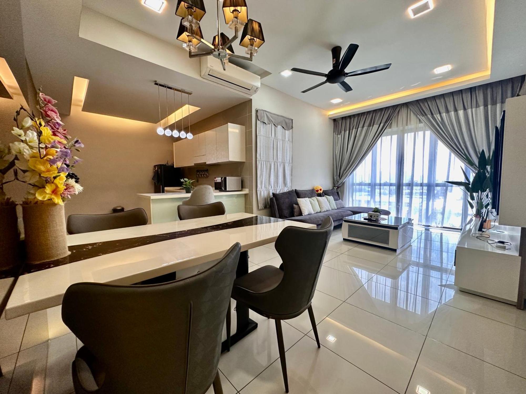 Takuro Homestay Petaling Jaya Ngoại thất bức ảnh
